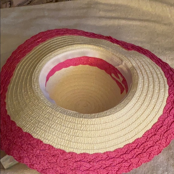 Hat - Picture 2 of 3